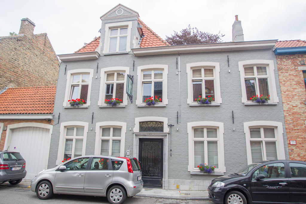 Logies Amelias Bed & Breakfast Brugge Eksteriør bilde
